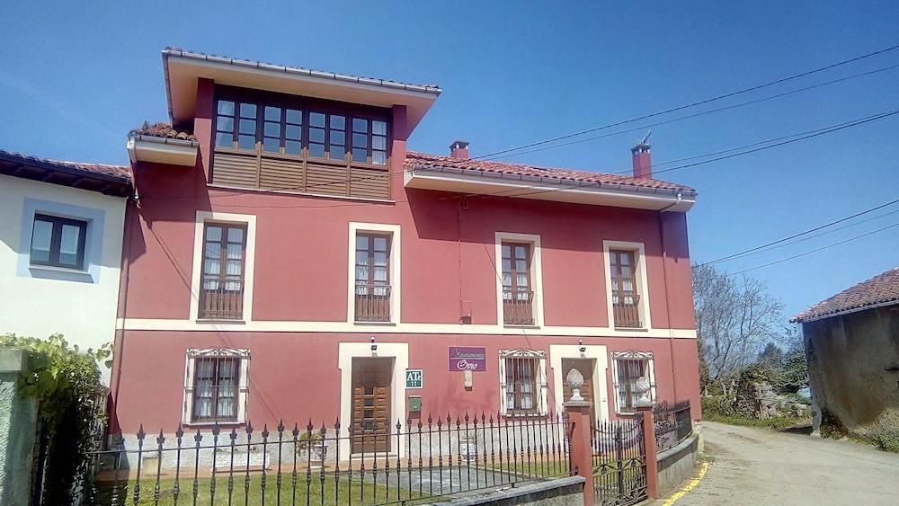 Apartamentos Rurales Ovio Llanes Dış mekan fotoğraf
